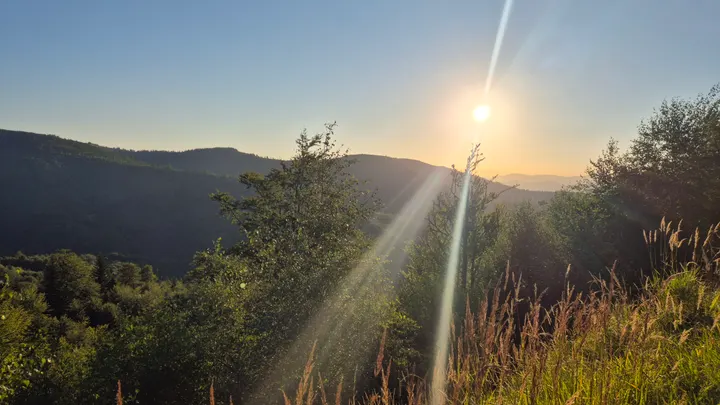 Beams across the Valley