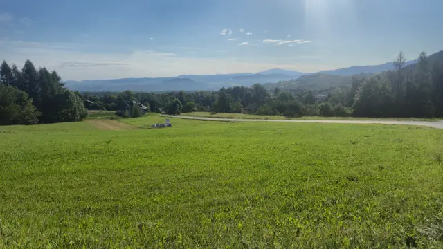 Meadow Track to the Rounded Peak